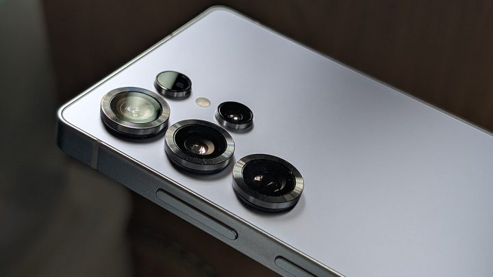 Galaxy S27 Ultra raportohet vetëm me Snapdragon, ndërsa S27 Pro dhe Ultra mund të marrin DC dimming